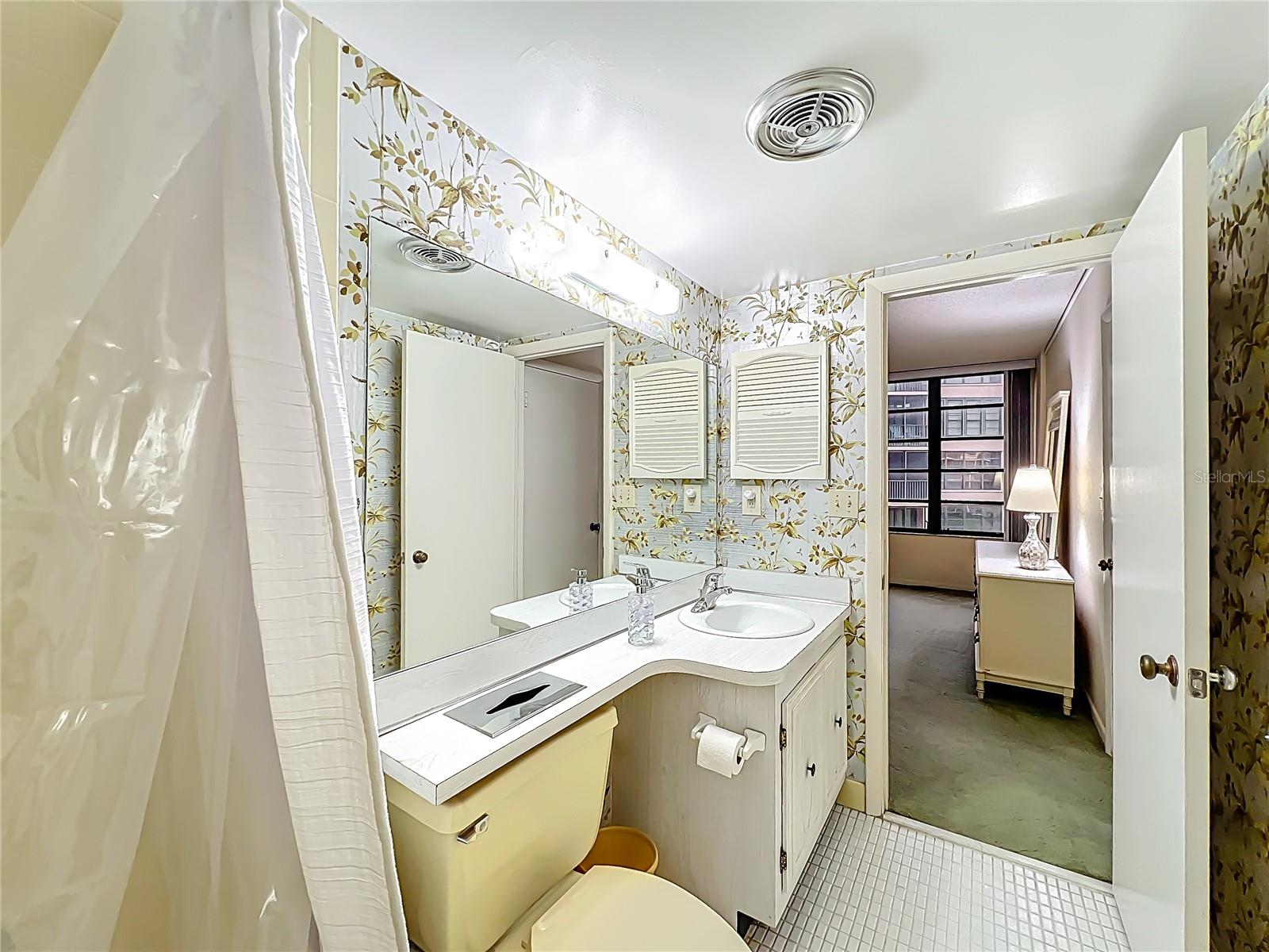 GULF MARINER THE CONDO - Residential Lease