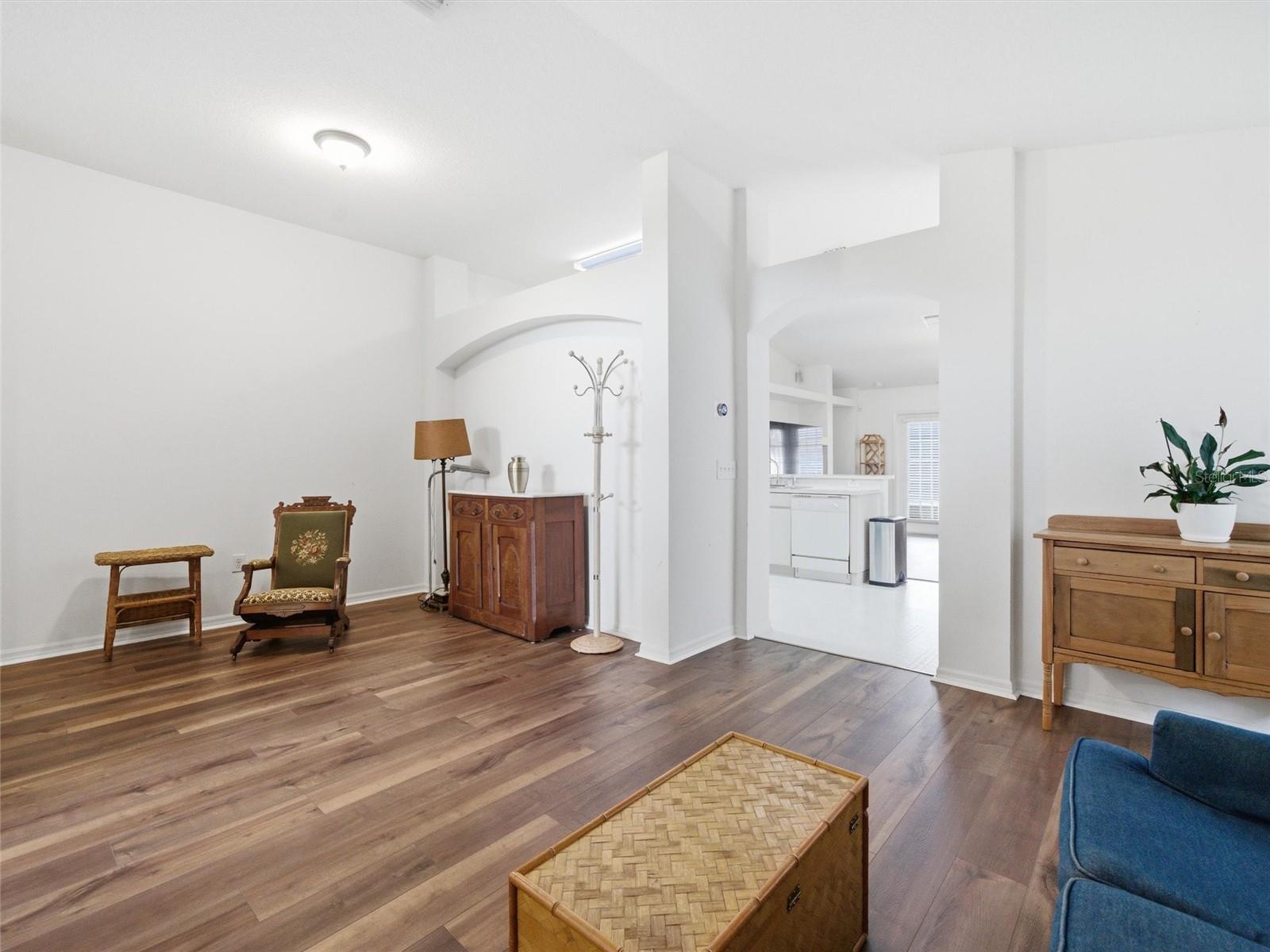 4647 TAILFEATHER COURT