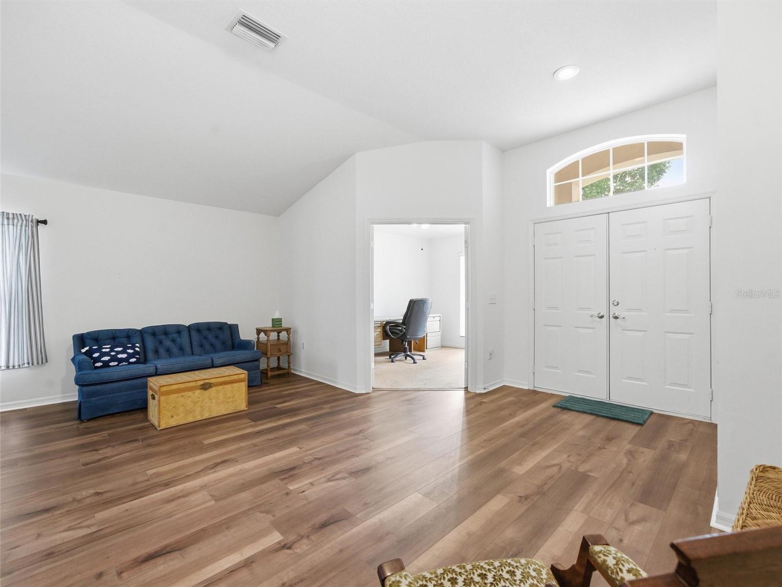 4647 TAILFEATHER COURT