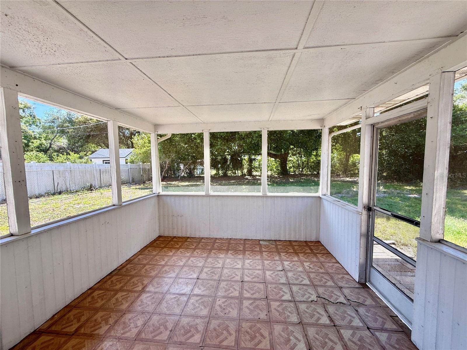 HOWELL HEIGHTS - Residential