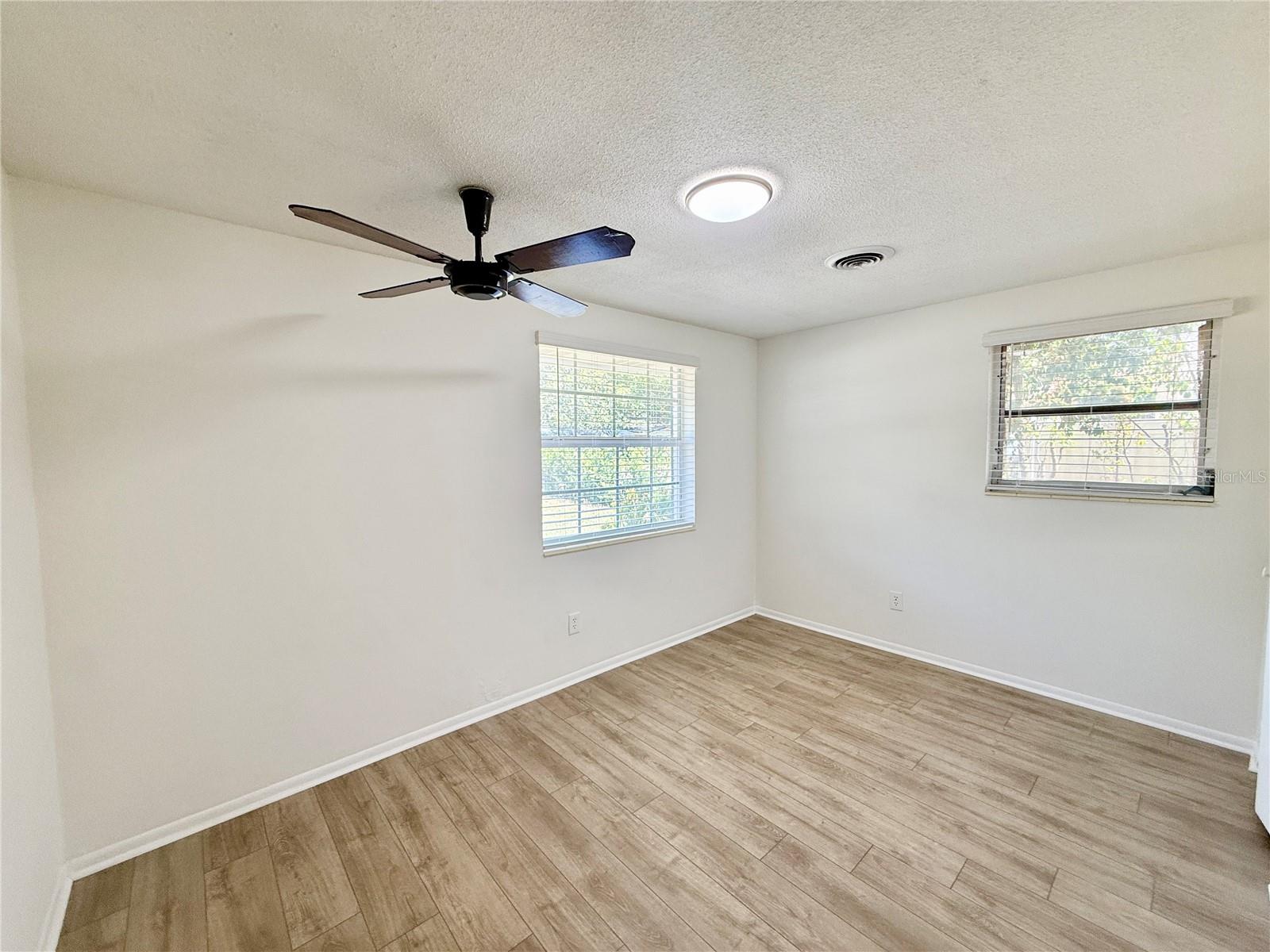 HOWELL HEIGHTS - Residential