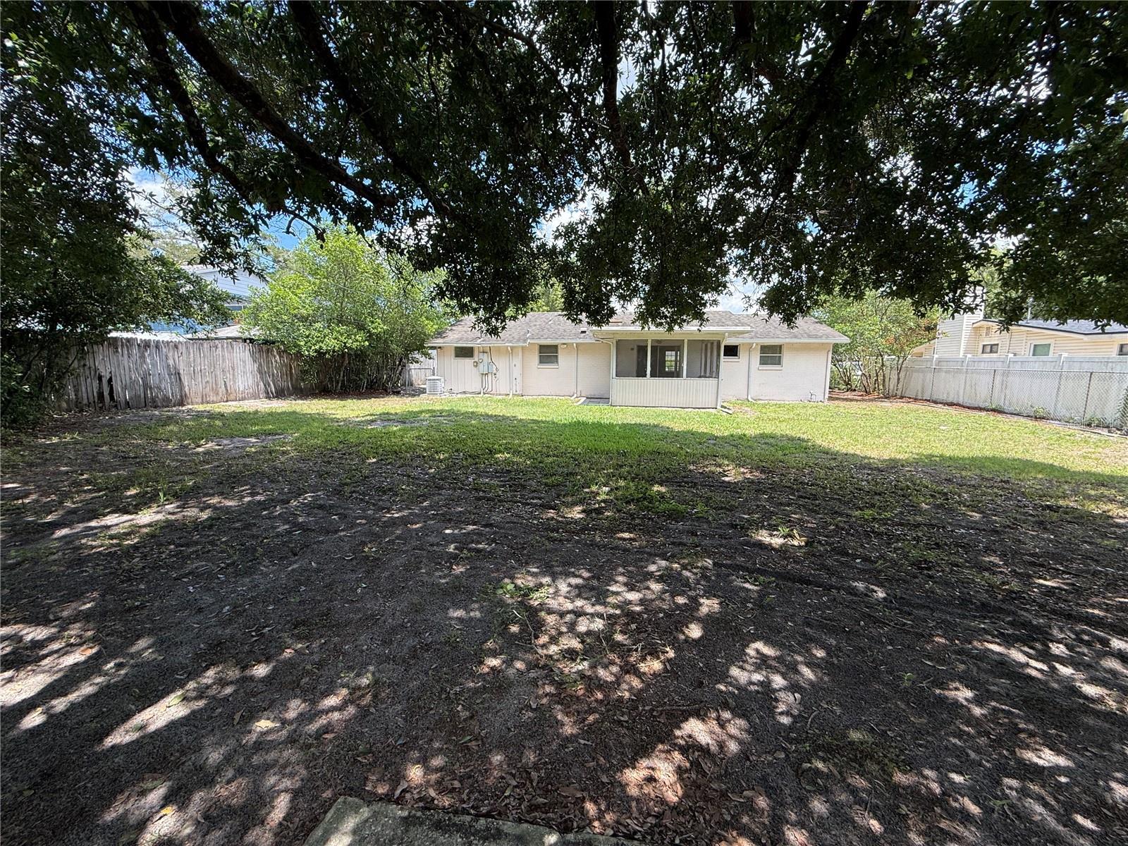 HOWELL HEIGHTS - Residential