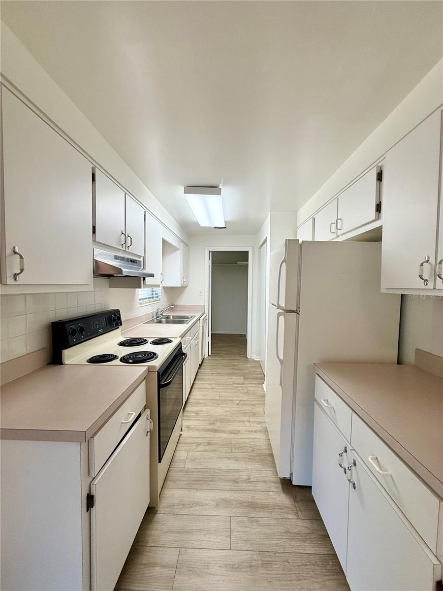 HOWELL HEIGHTS - Residential