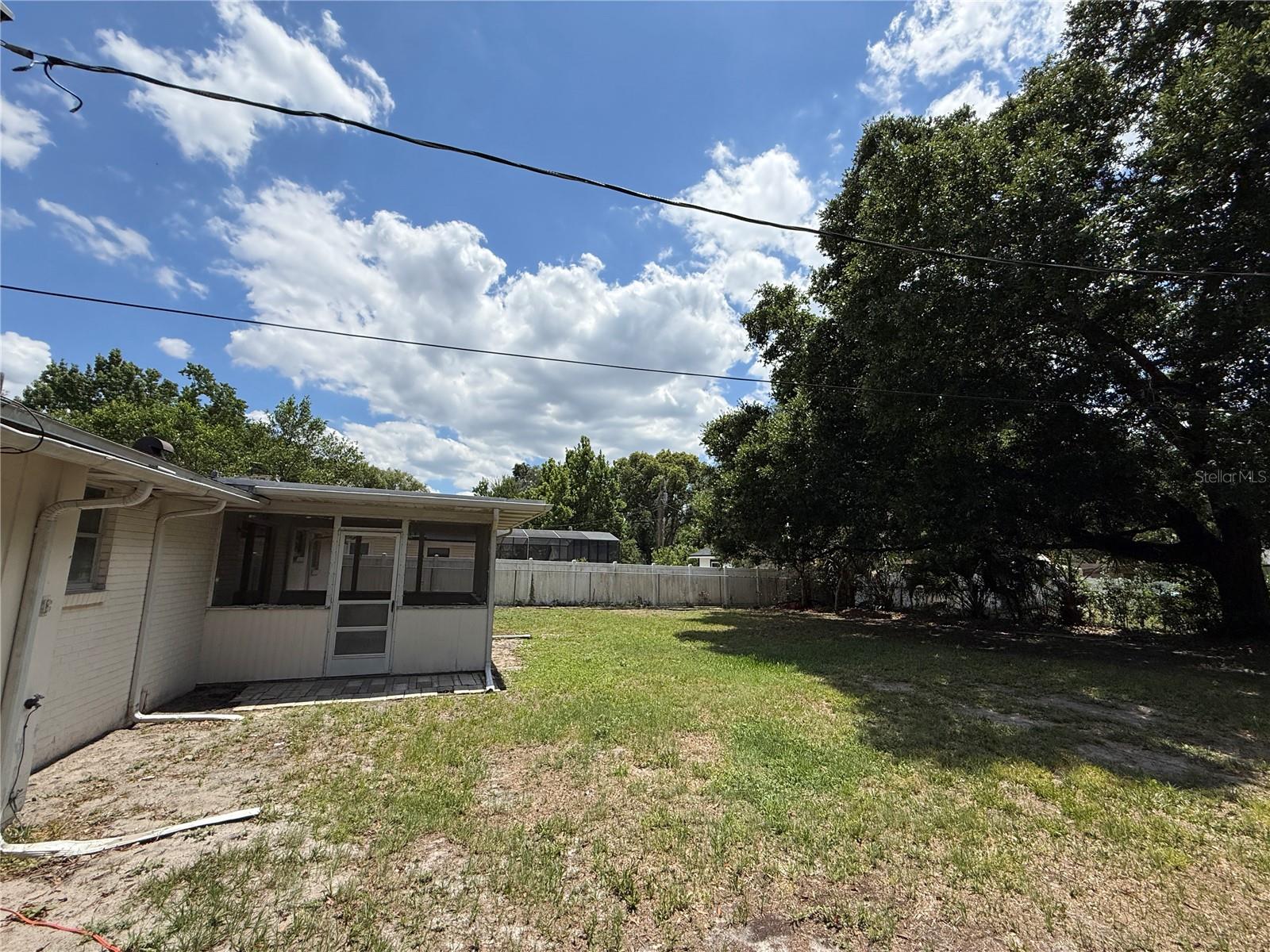 HOWELL HEIGHTS - Residential