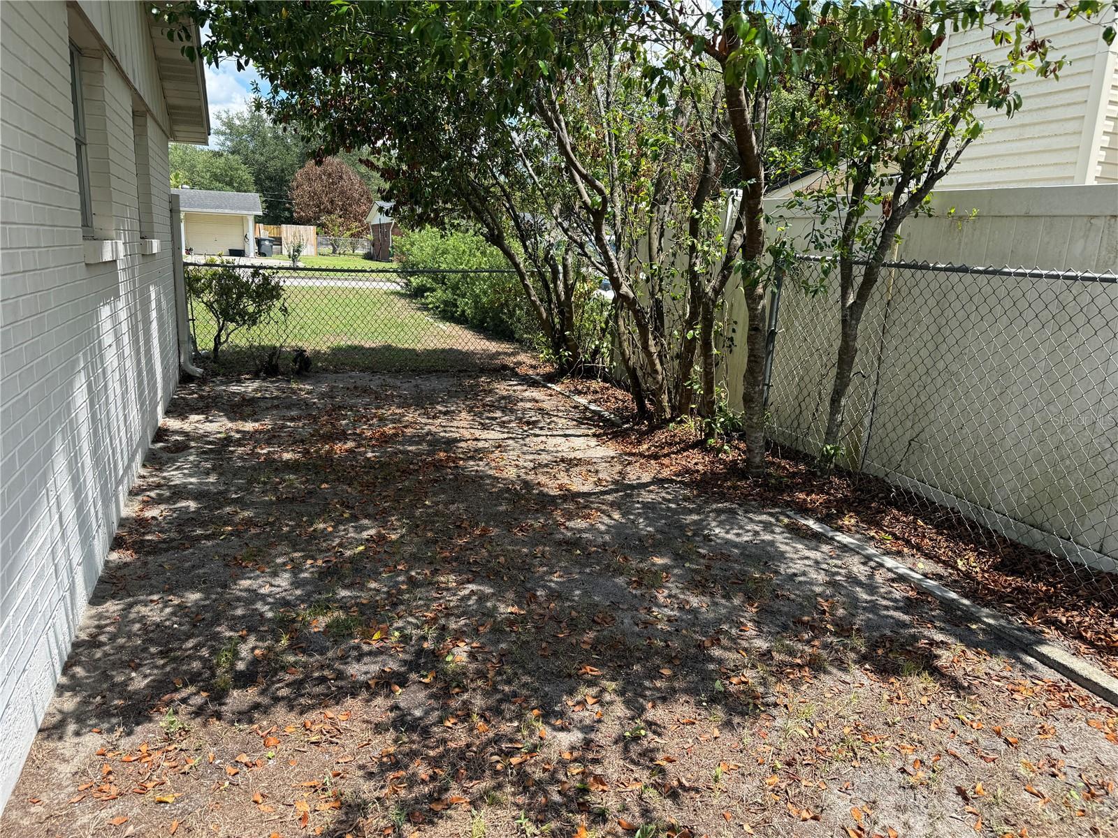 HOWELL HEIGHTS - Residential