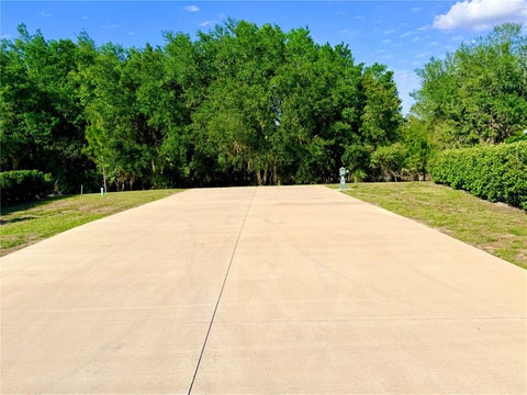 Tiny photo for 4933 SE 92nd Boulevard, Webster, FL 33597 (MLS # G5112027)