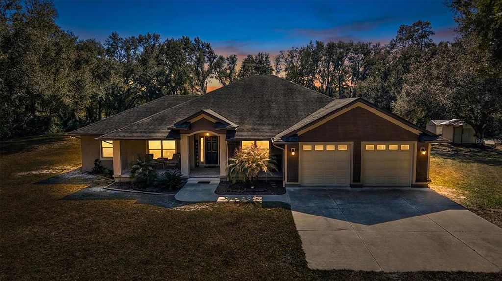 Photo of 1923 Cr 738, Webster, FL 33597 (MLS # TB8473163)