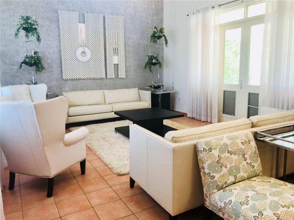 DORADO BEACH EAST - Residential