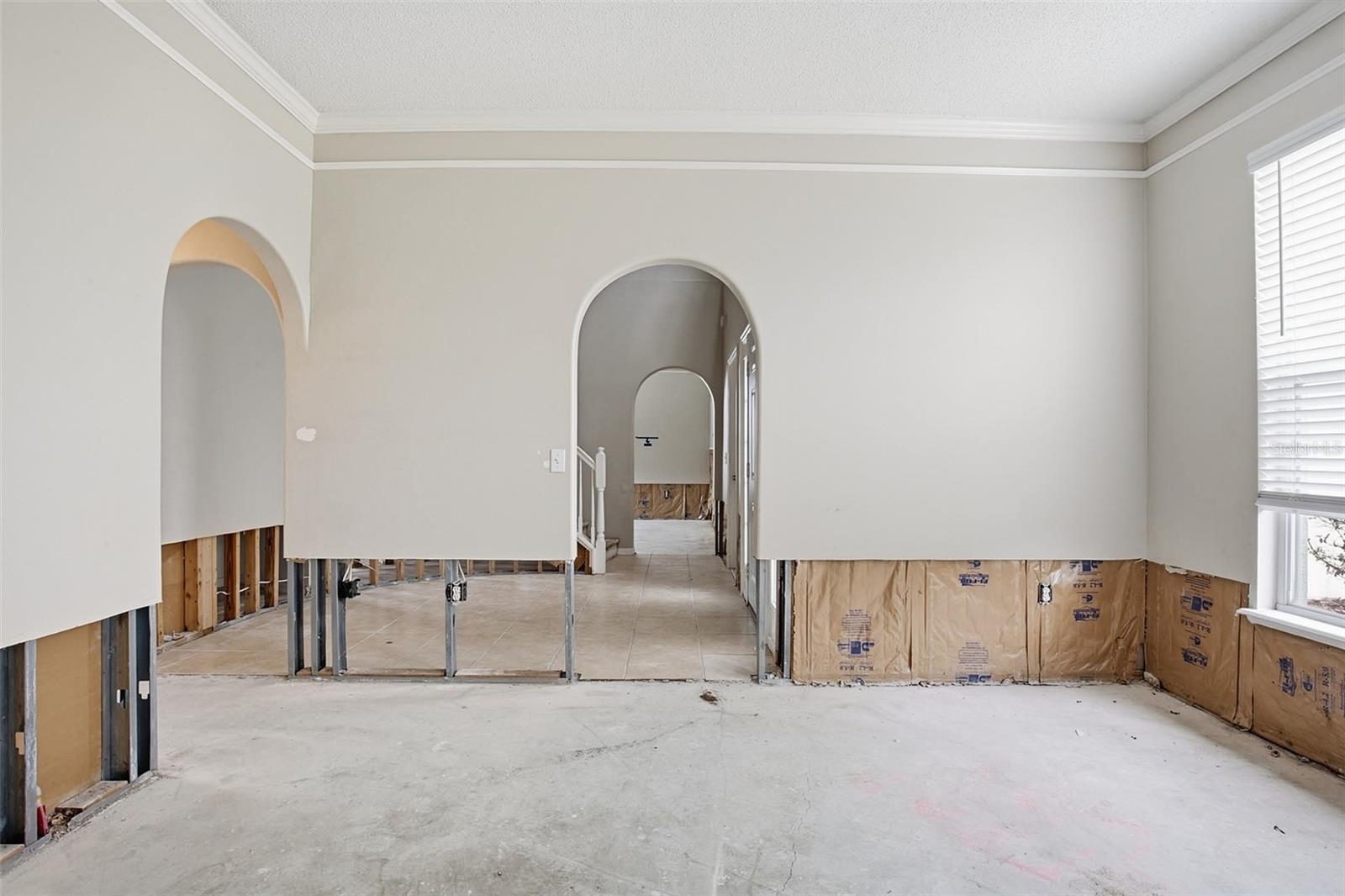 12941 KINGS LAKE DRIVE