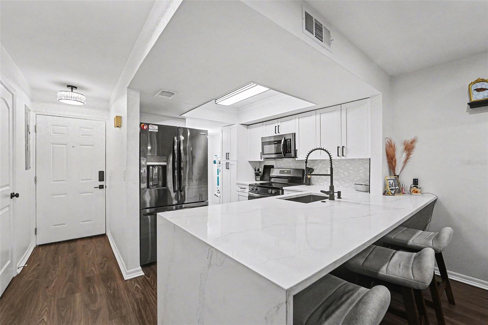 WINDWARD COVE CONDO - Residential