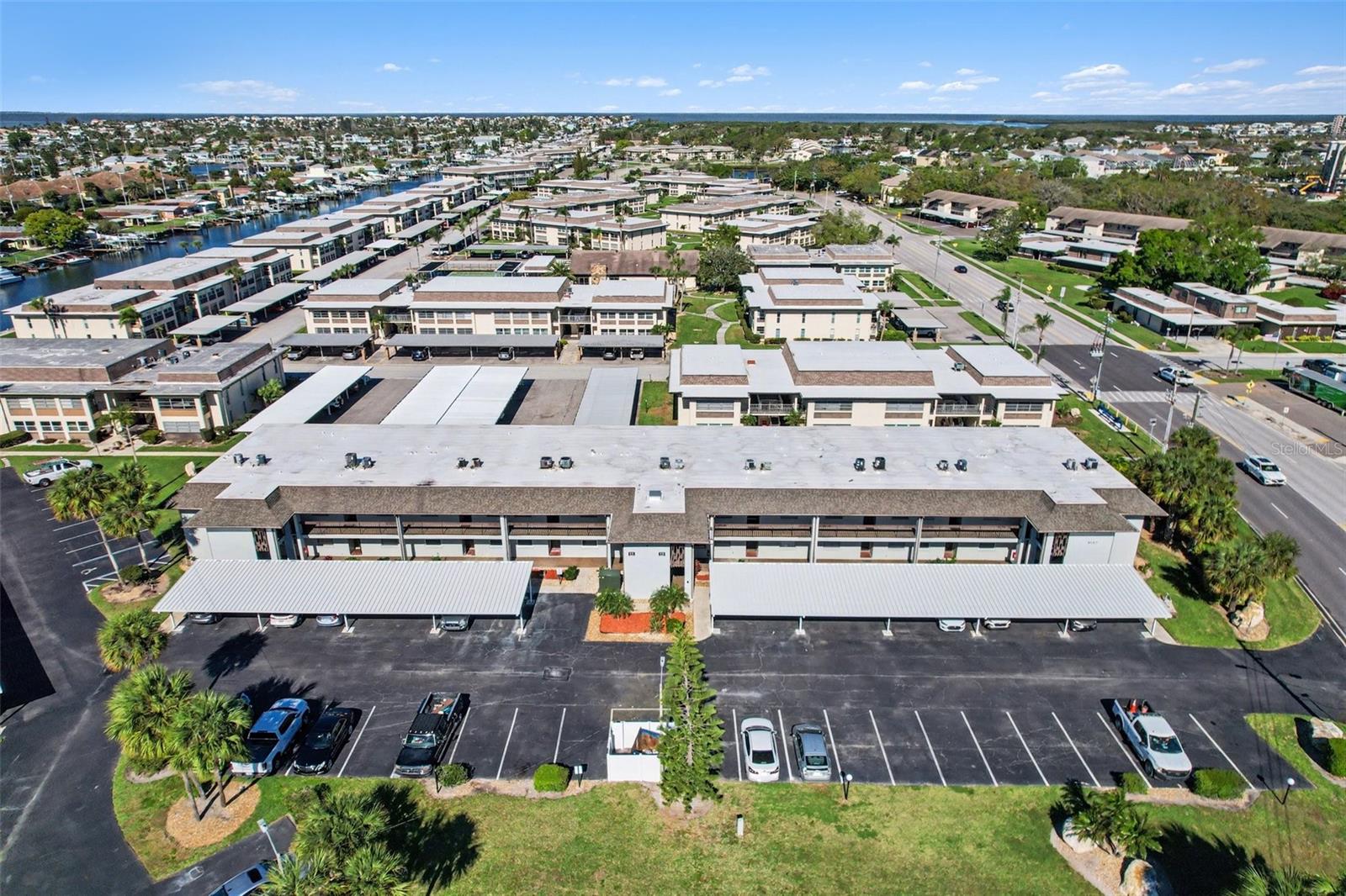 WINDWARD COVE CONDO - Residential