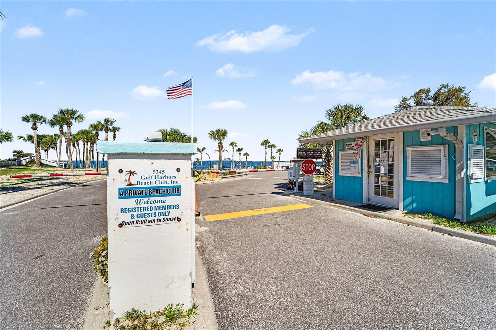 WINDWARD COVE CONDO - Residential