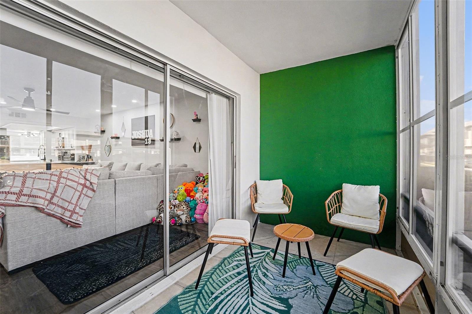 WINDWARD COVE CONDO - Residential