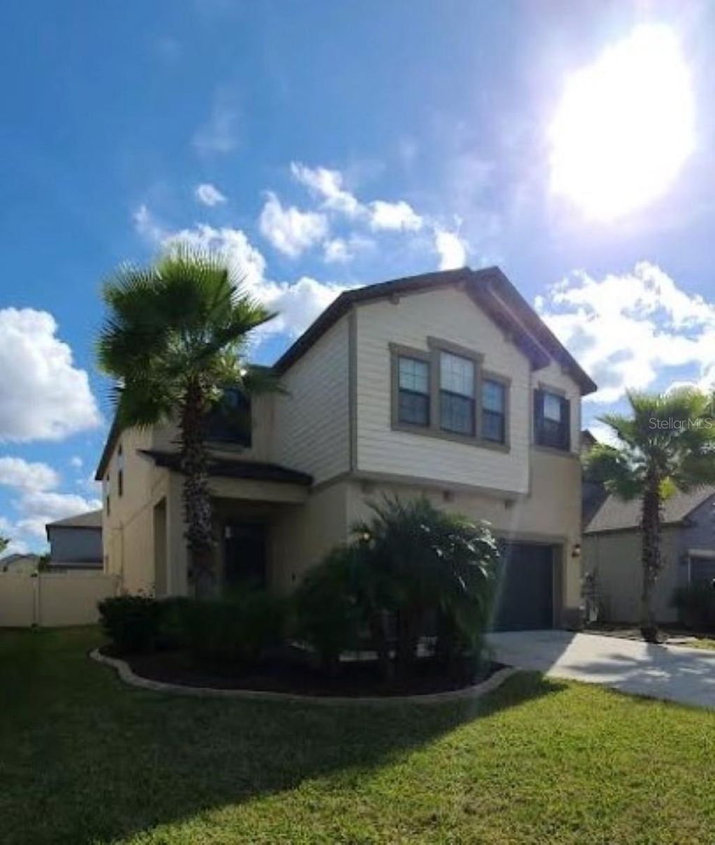 Photo of 1562 Ludington Avenue, Wesley Chapel, FL 33543 (MLS # TB8463840)