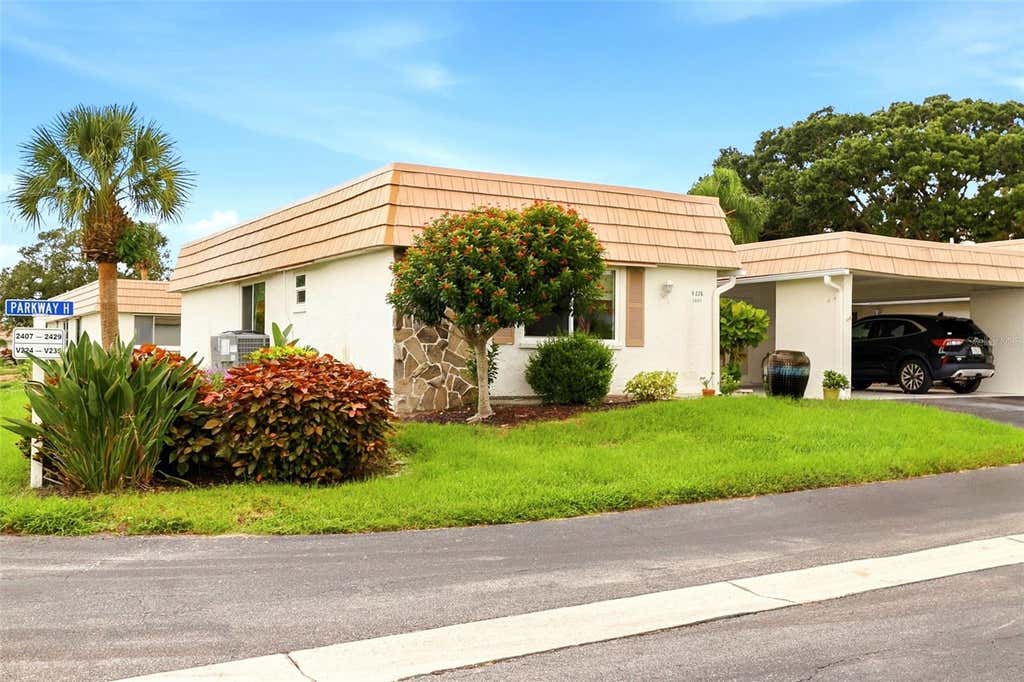 Photo of 2407 Riverbluff Parkway #V-226, Sarasota, FL 34231 (MLS # A4702996)