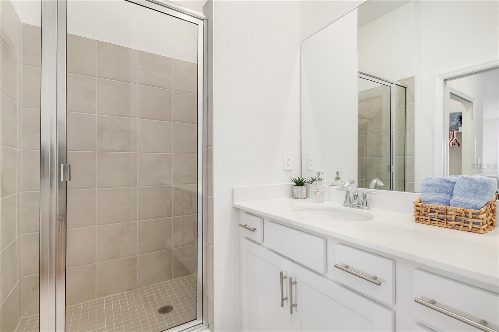 WELLEN PARK GOLF & COUNTRY CLUB - Residential