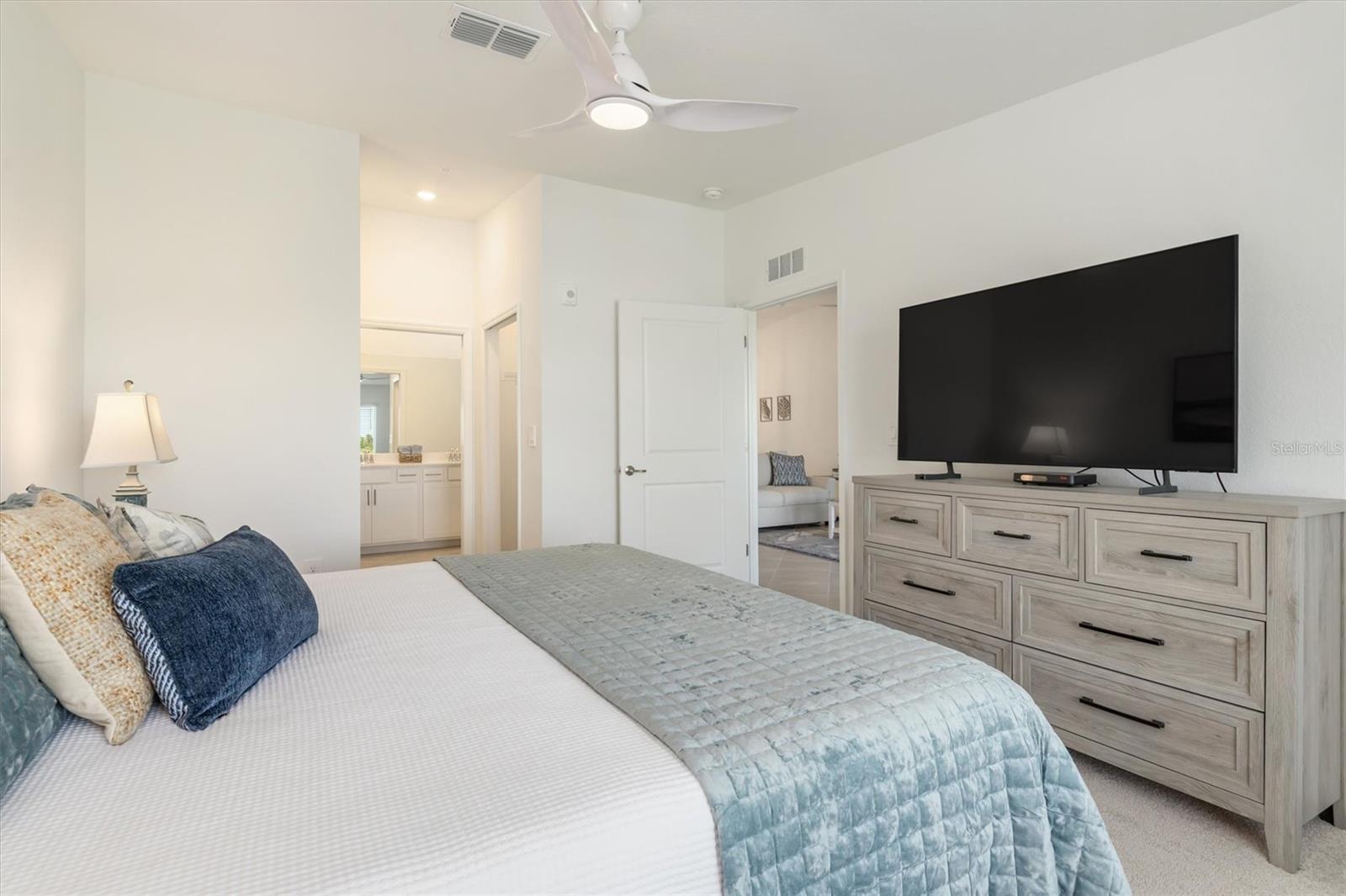 WELLEN PARK GOLF & COUNTRY CLUB - Residential