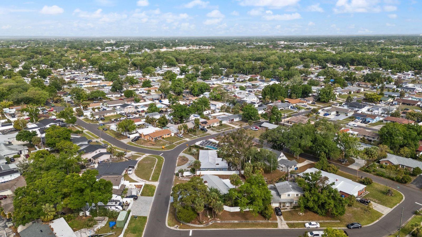 GOLFWOOD ESTATES UNIT 01 - Residential