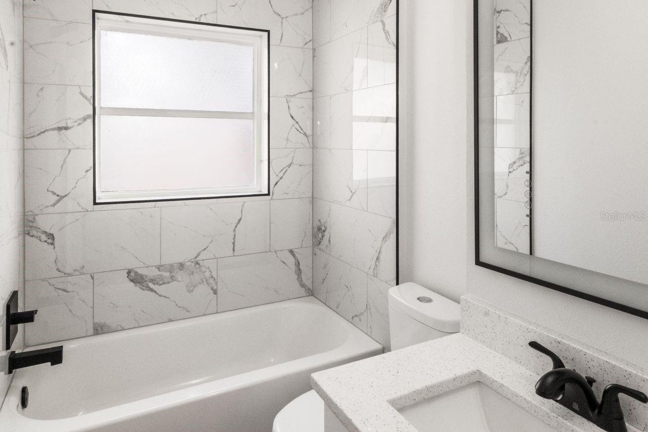 GOLFWOOD ESTATES UNIT 01 - Residential