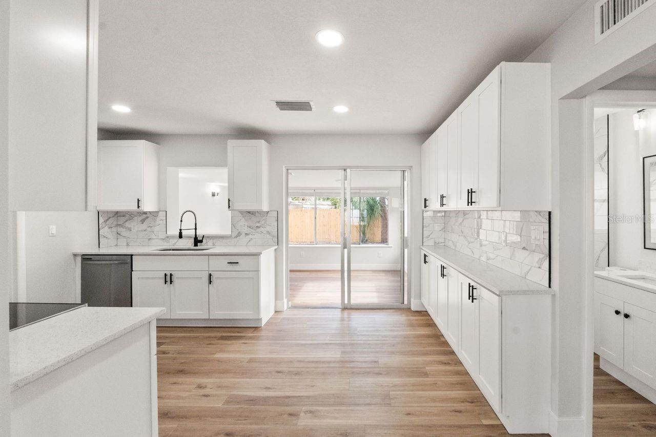 GOLFWOOD ESTATES UNIT 01 - Residential