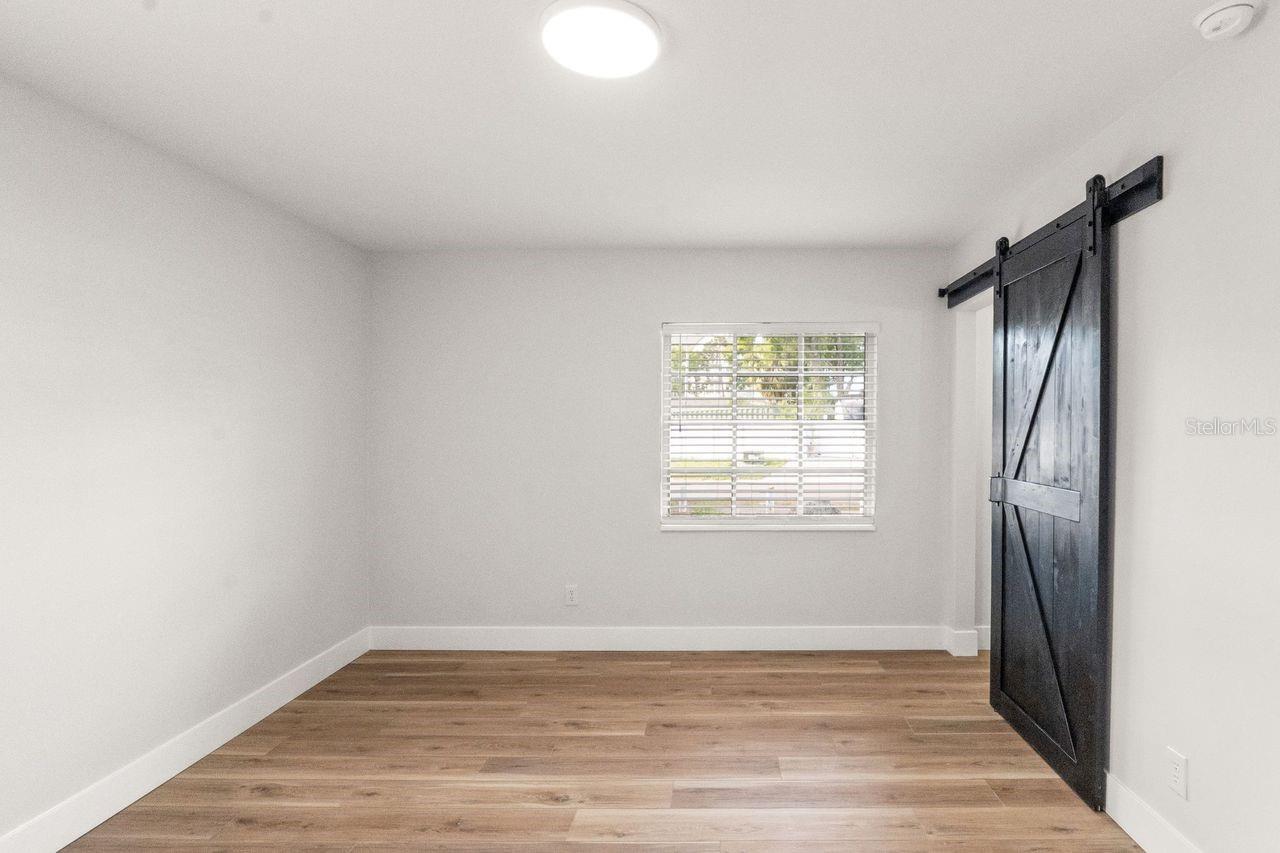 GOLFWOOD ESTATES UNIT 01 - Residential