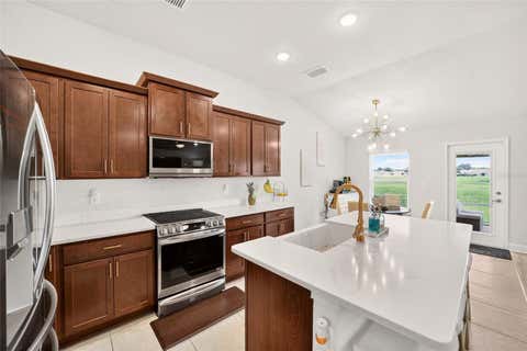 Tiny photo for 4342 NE 31st Street, Ocala, FL 34470 (MLS # OM730808)