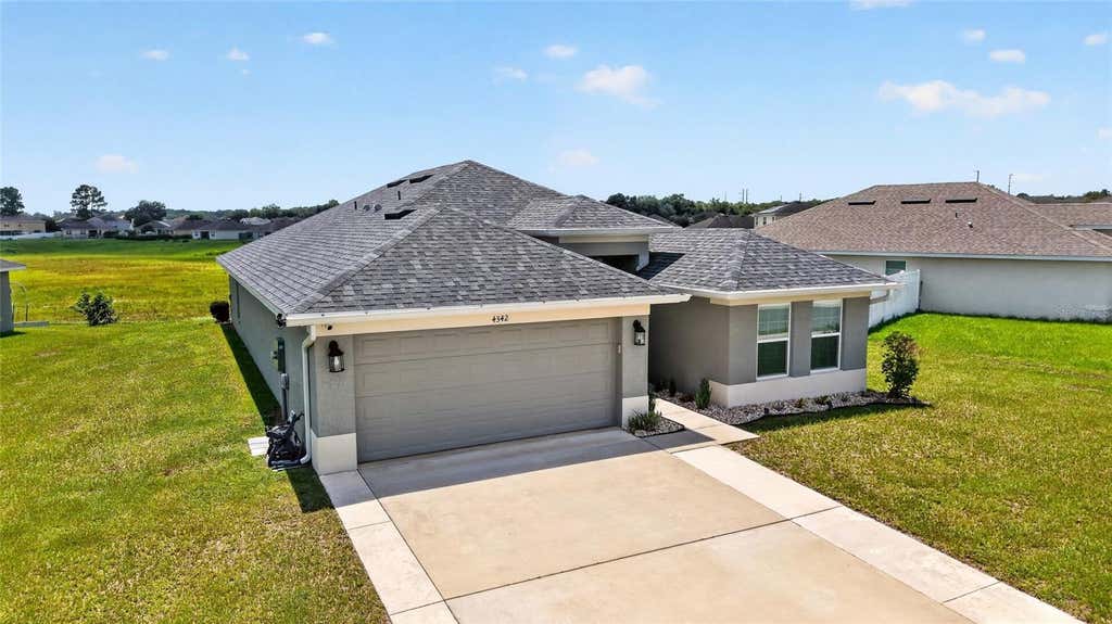 Photo of 4342 NE 31st Street, Ocala, FL 34470 (MLS # OM730808)