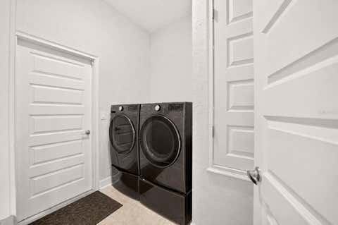 Tiny photo for 4342 NE 31st Street, Ocala, FL 34470 (MLS # OM730808)