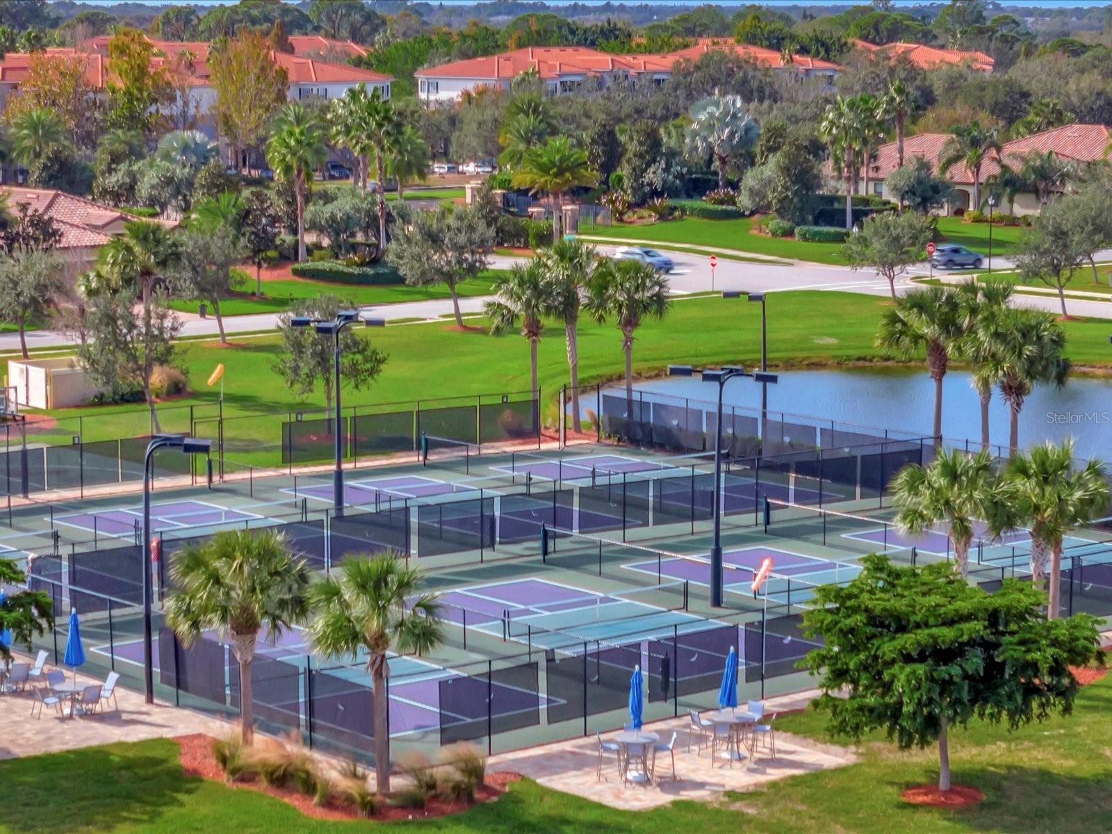 RIVER STRAND - Residential