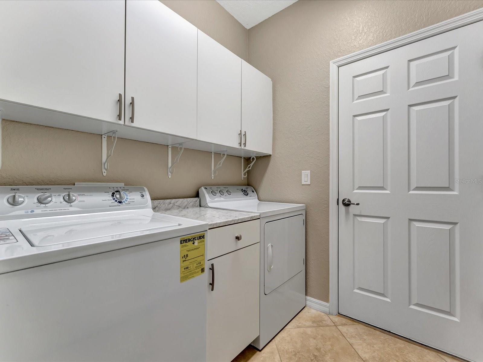 RIVER STRAND - Residential