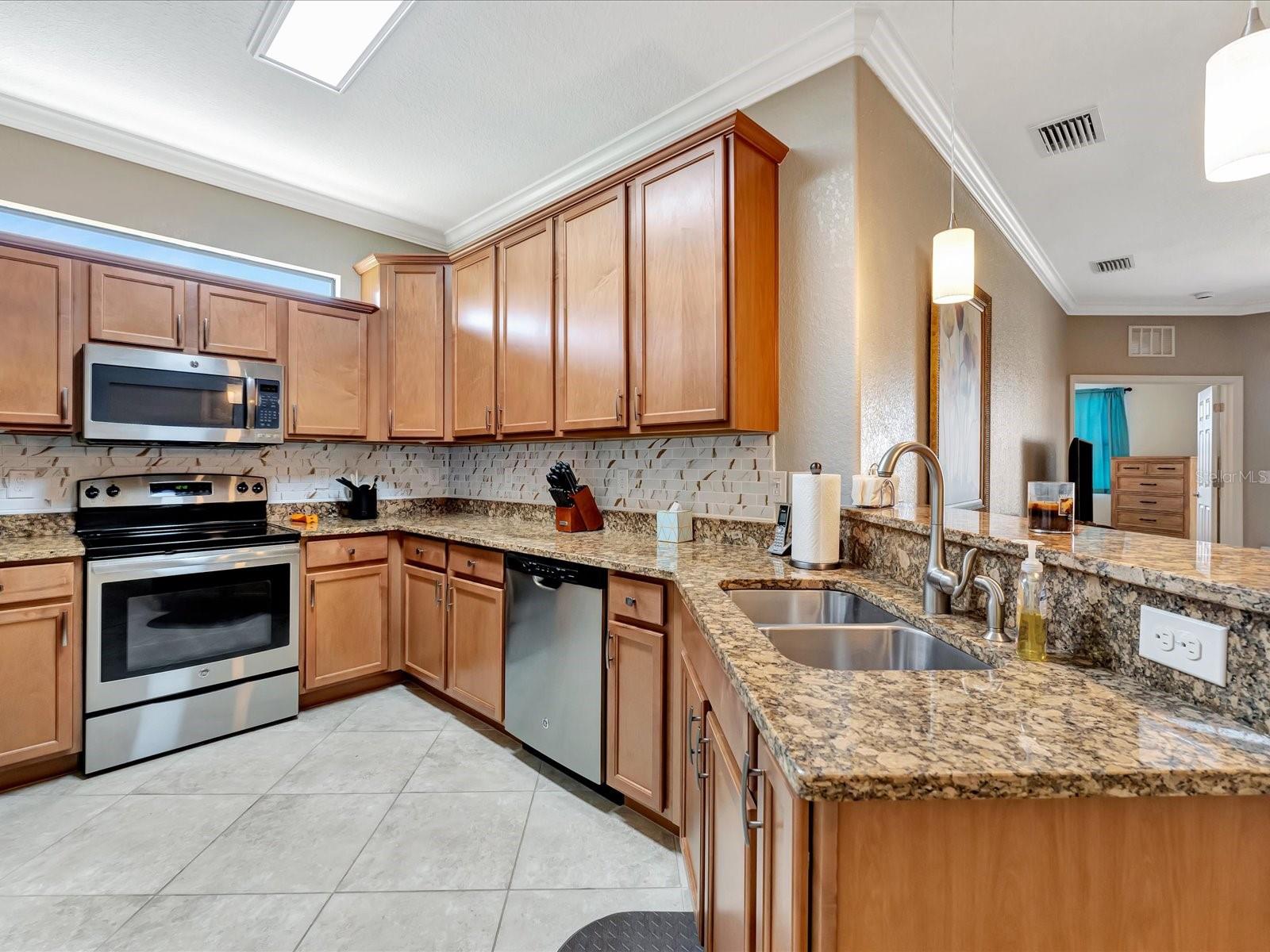 RIVER STRAND - Residential