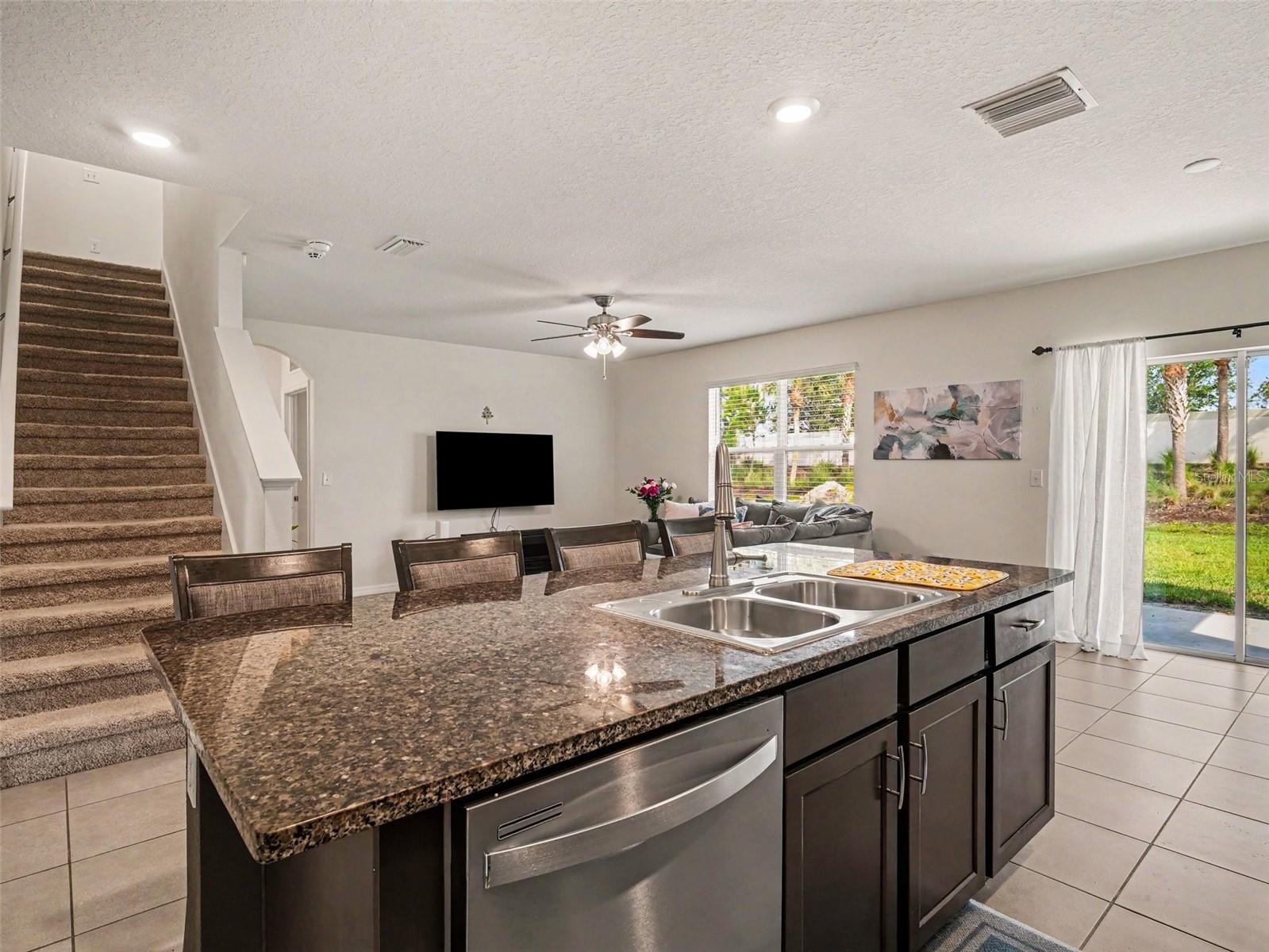 PROMENADE ESTATES - Residential