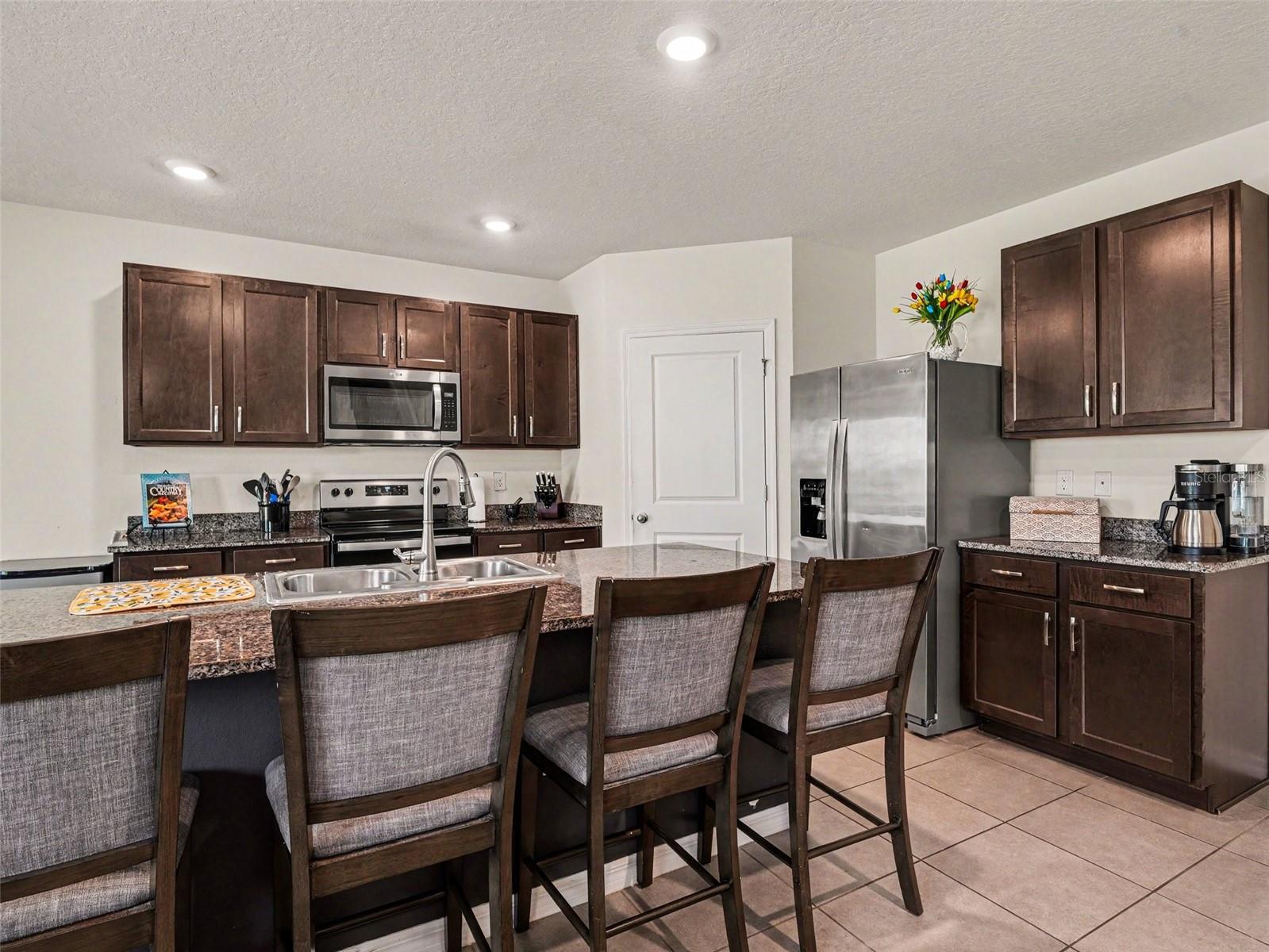 PROMENADE ESTATES - Residential