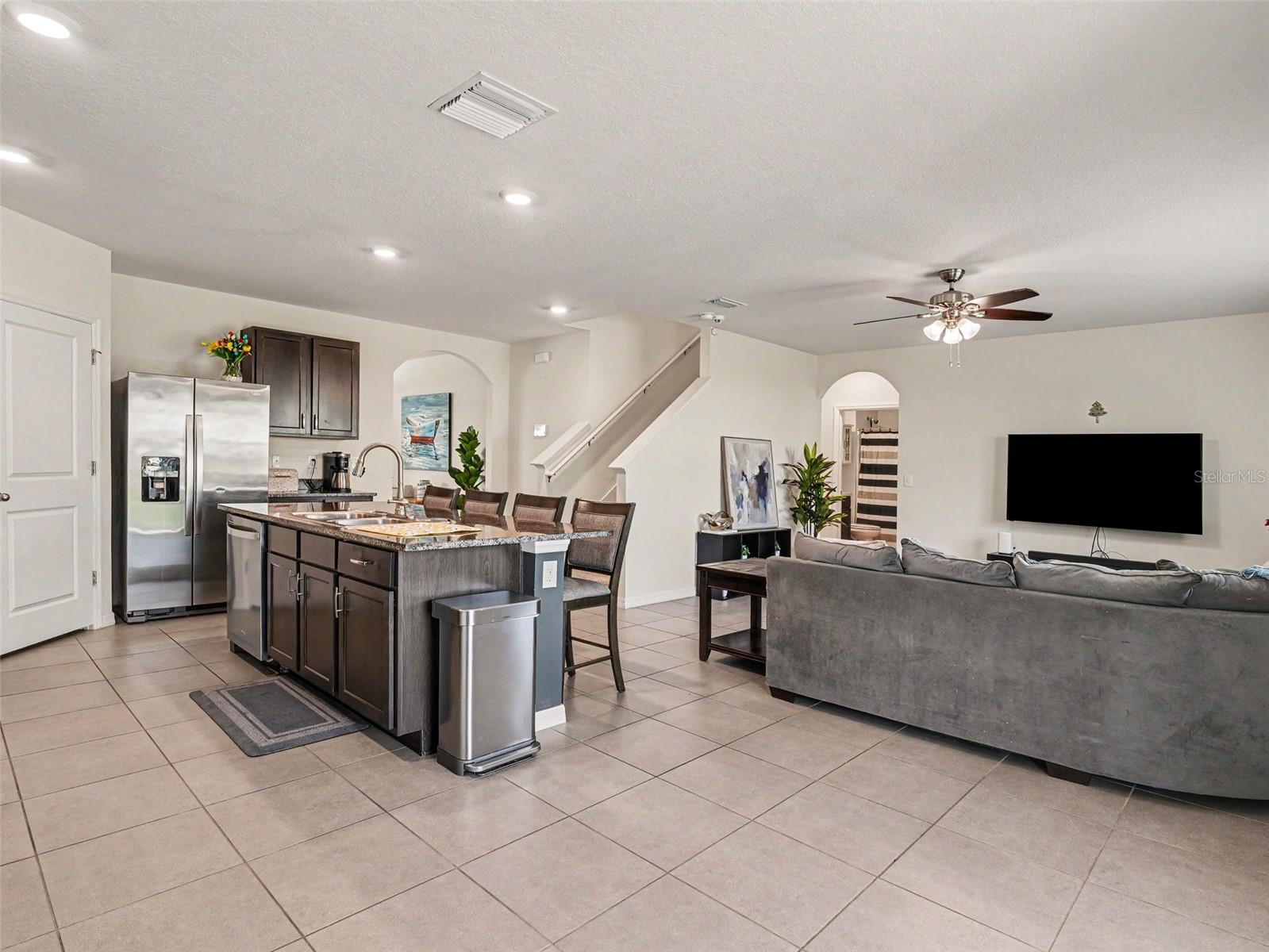 PROMENADE ESTATES - Residential