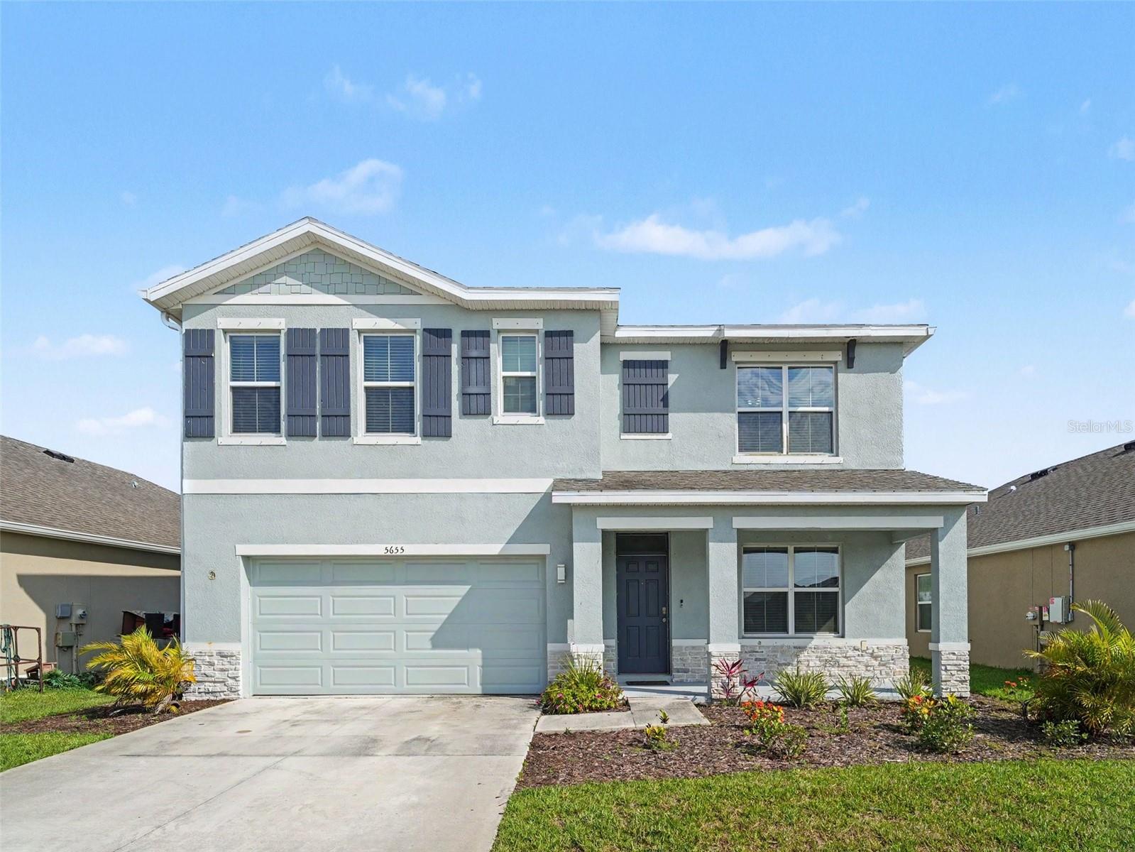 PROMENADE ESTATES - Residential