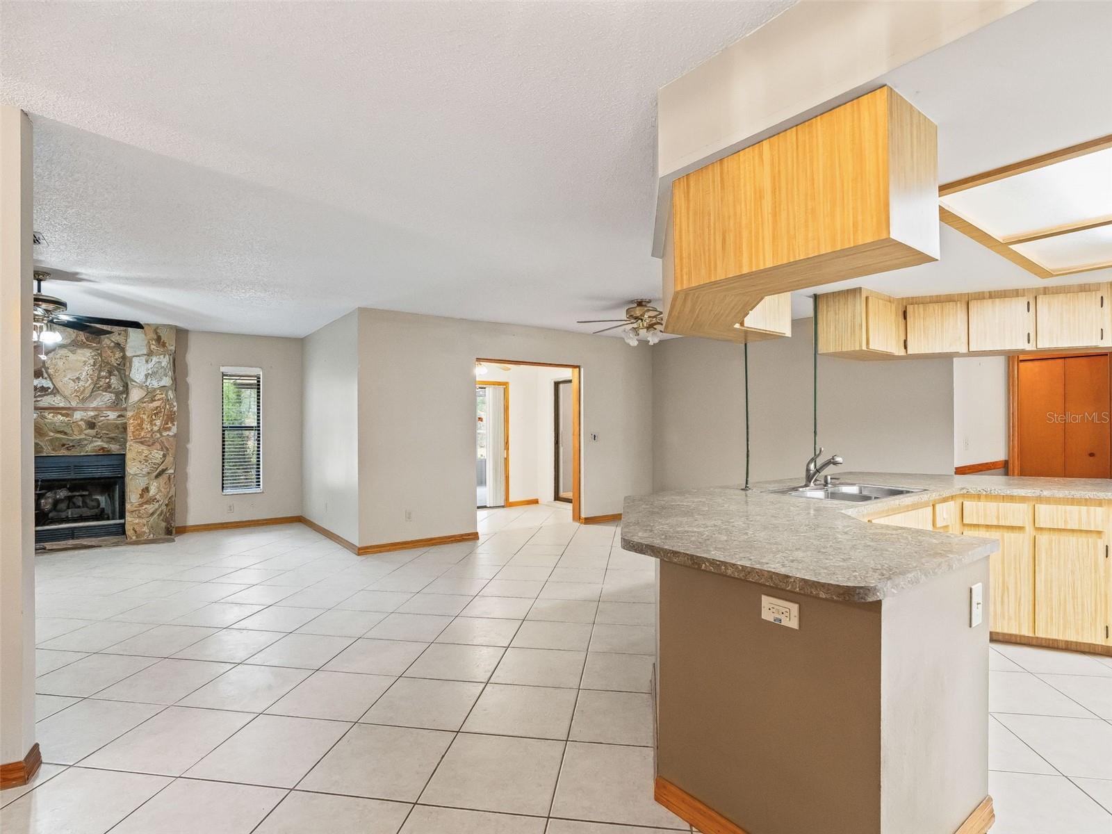 MEADOW WOOD FARMS UN 01 - Residential