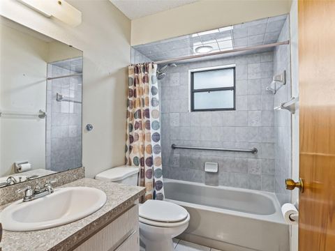 Tiny photo for 15 Middleground Road, Ocala, FL 34482 (MLS # OM715619)