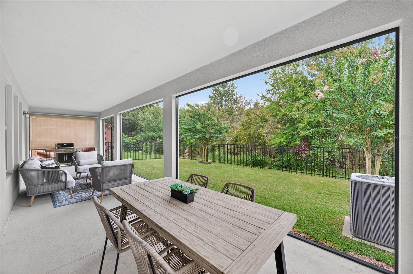 COUNTRY WALK INCREMENT C PH 01 - Residential Lease