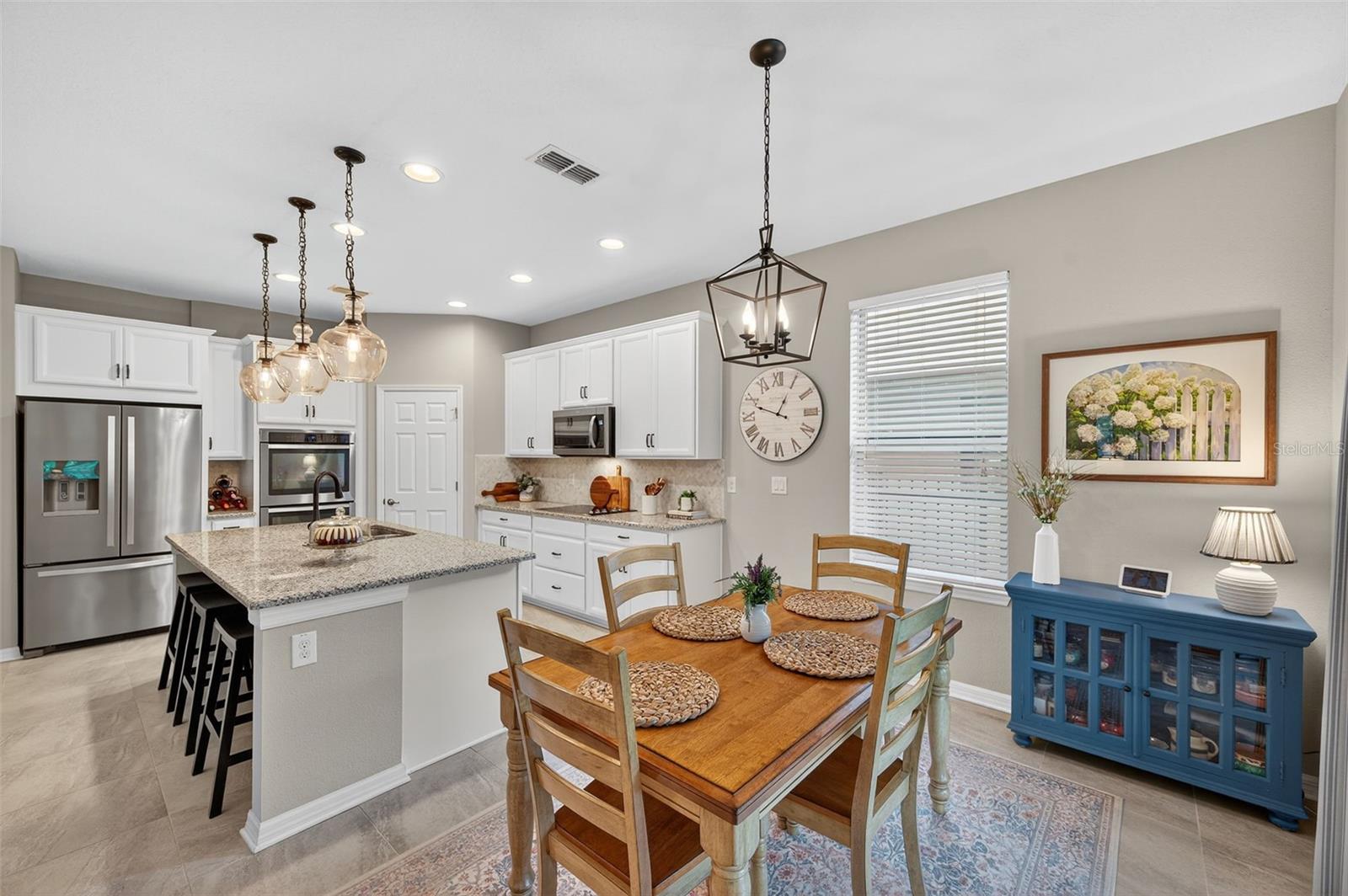 COUNTRY WALK INCREMENT C PH 01 - Residential Lease