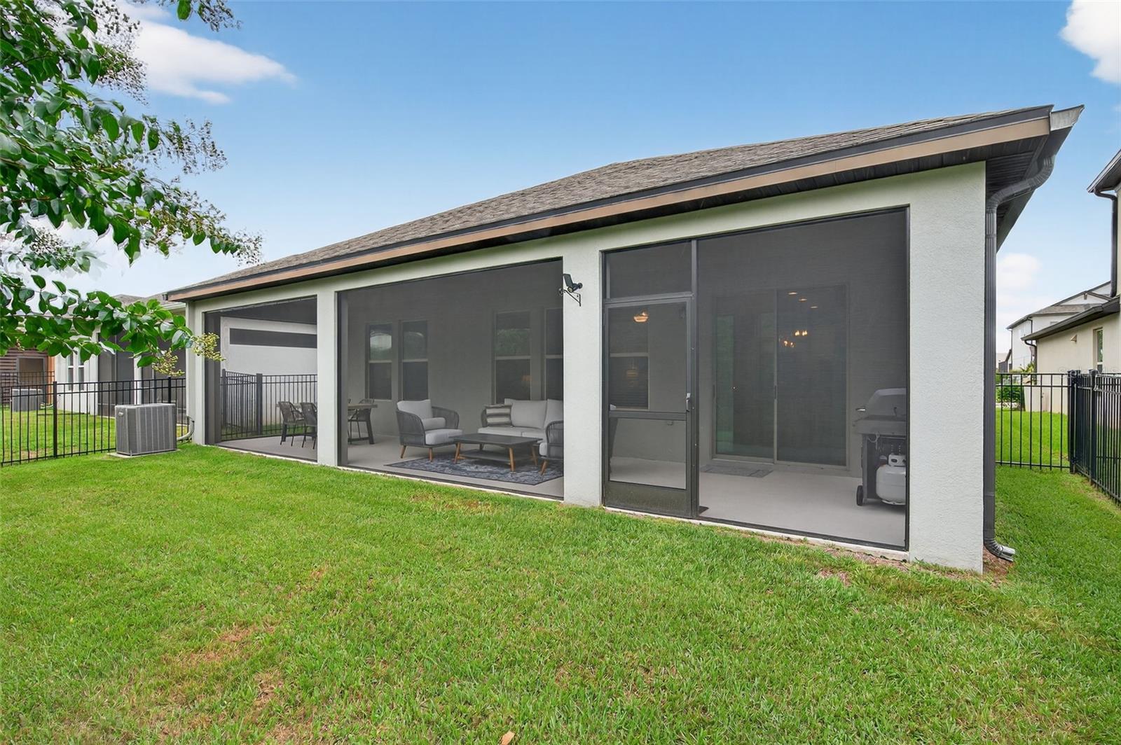 COUNTRY WALK INCREMENT C PH 01 - Residential Lease