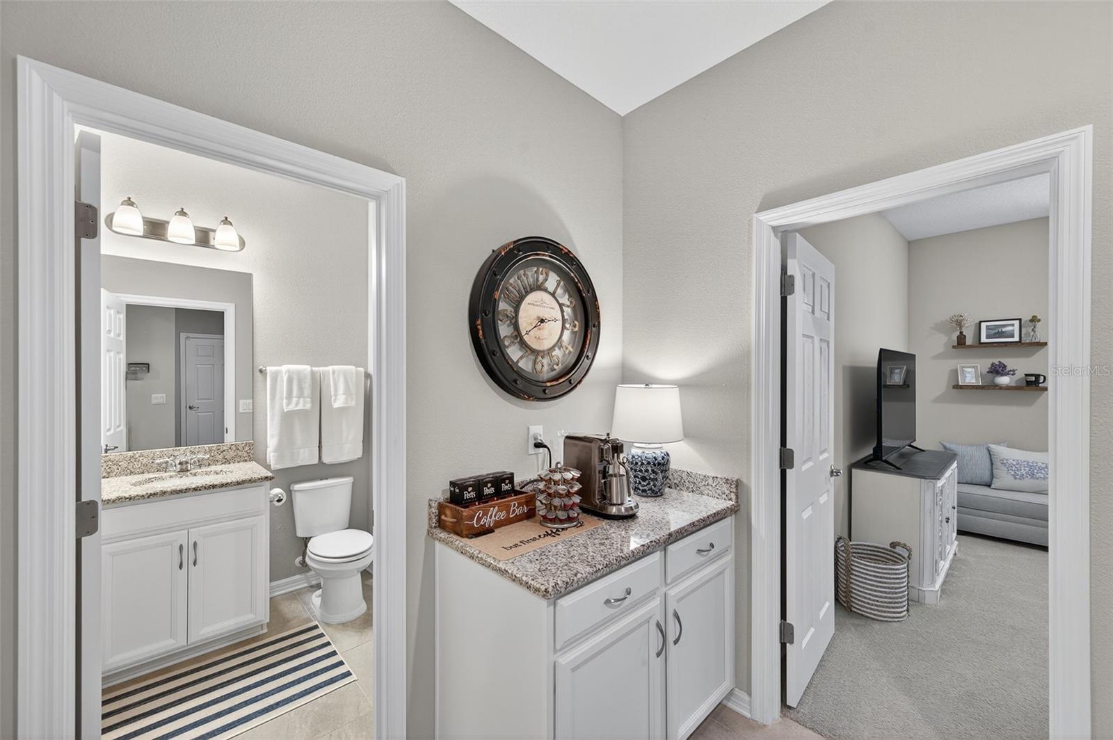 COUNTRY WALK INCREMENT C PH 01 - Residential Lease