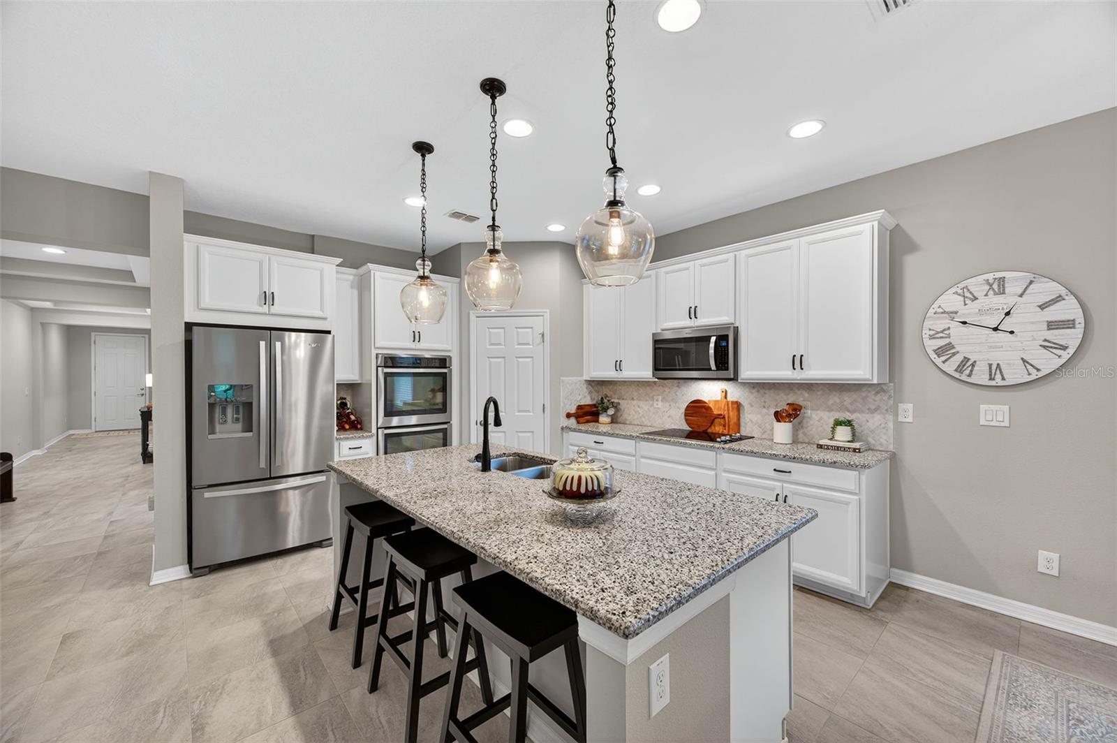 COUNTRY WALK INCREMENT C PH 01 - Residential Lease