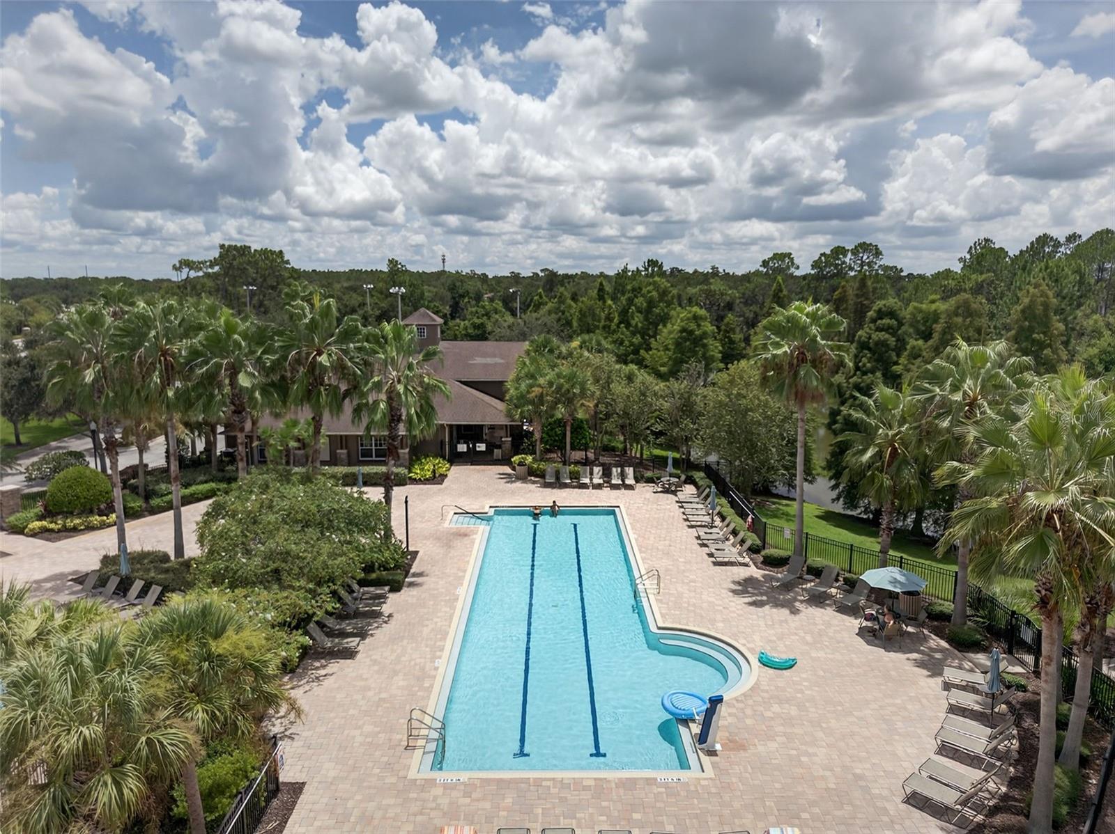 COUNTRY WALK INCREMENT C PH 01 - Residential Lease