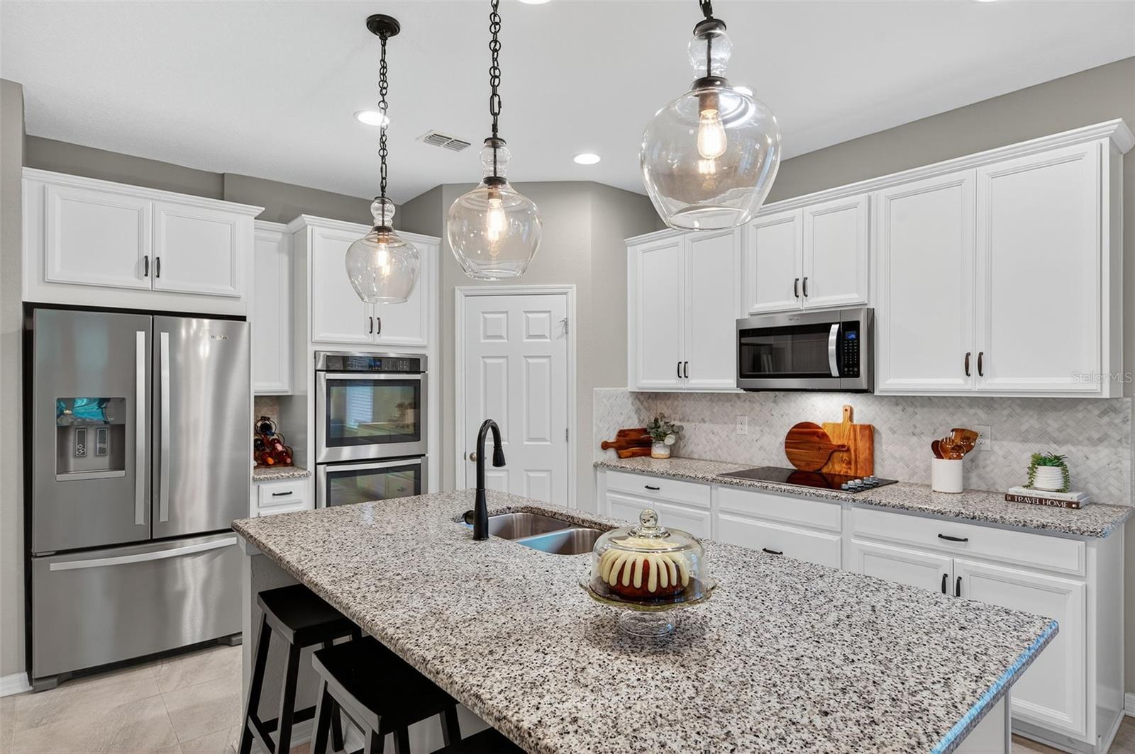 COUNTRY WALK INCREMENT C PH 01 - Residential Lease