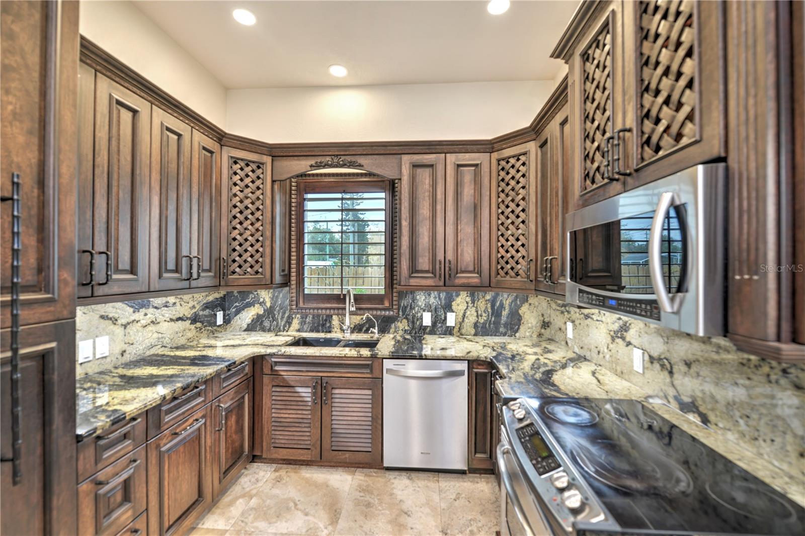 PORT ORANGE BEACH - Residential