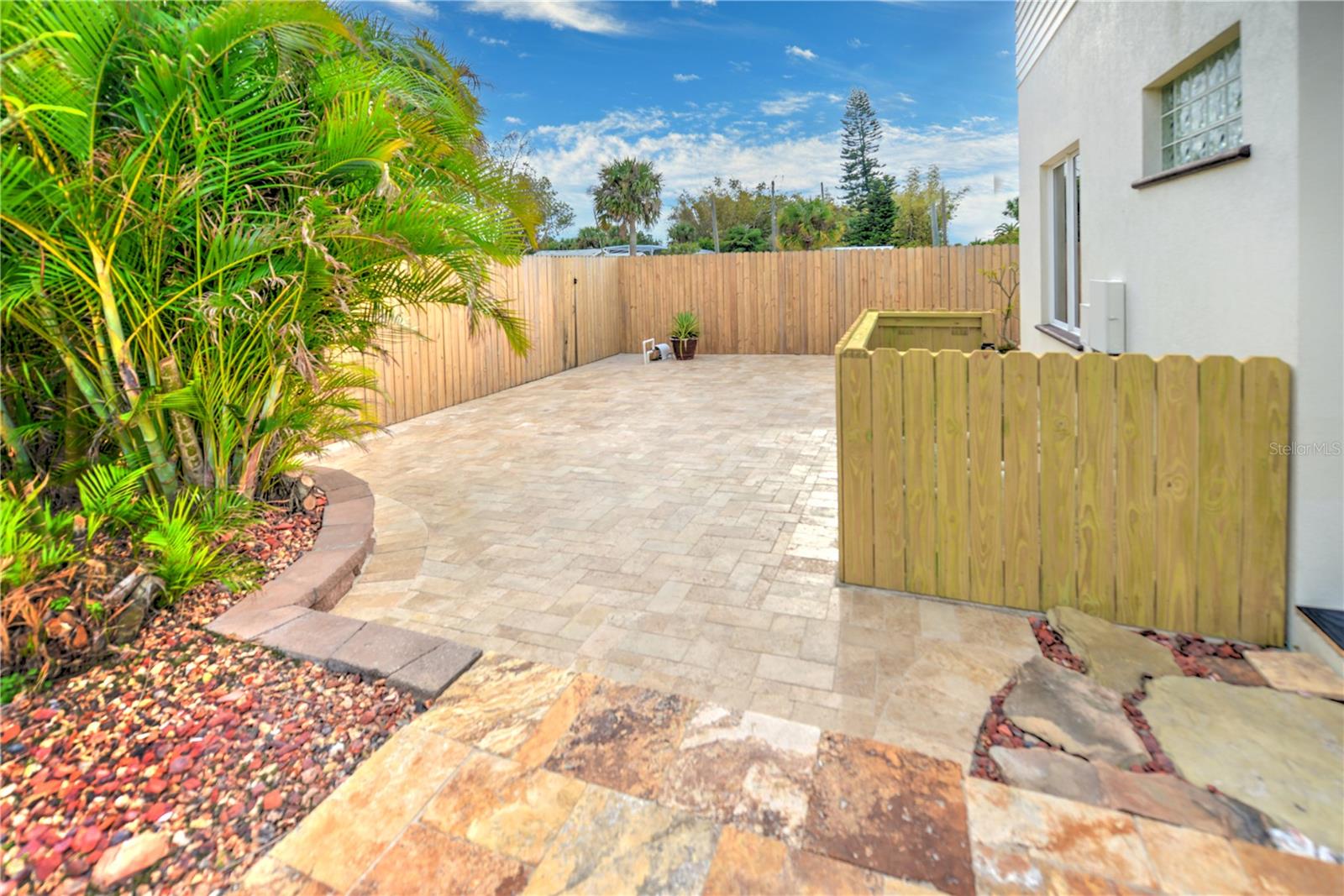 PORT ORANGE BEACH - Residential