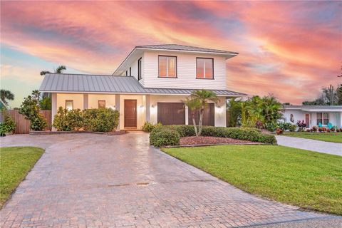 Photo of 108 Broad Avenue, Daytona Beach, FL 32118 (MLS # O6362928)