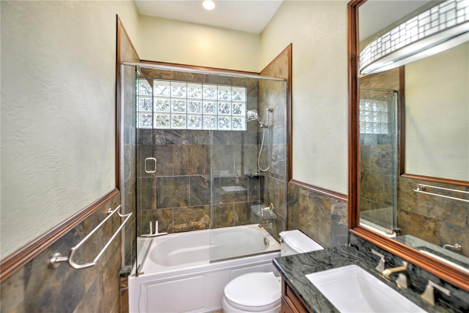 PORT ORANGE BEACH - Residential