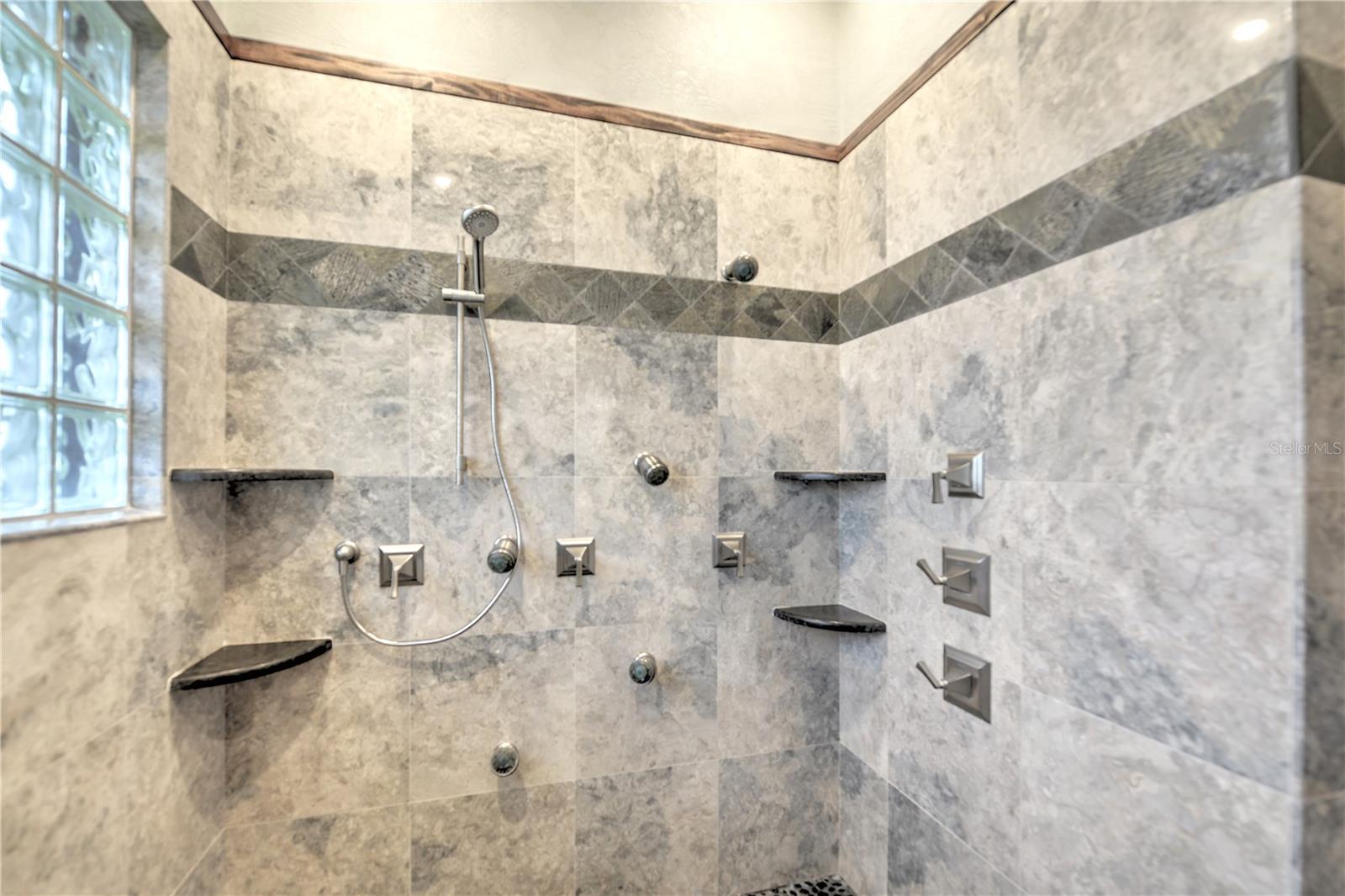 PORT ORANGE BEACH - Residential