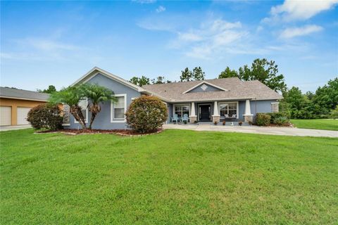 A home in LAKELAND